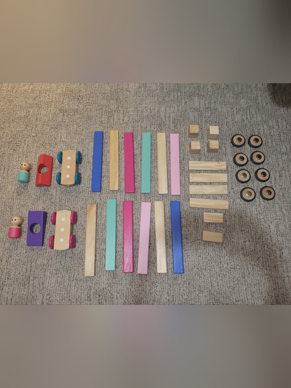 Tegu Magnetic Wooden Cars, Blocks, Wheels, People - 36 Pieces